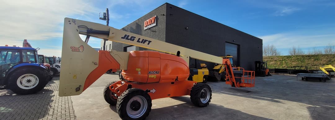 JLG  800AJ